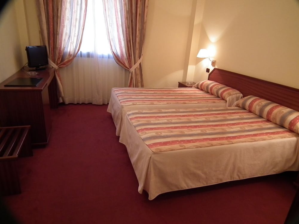 Imagen de Hotel Luz (2 de 27)