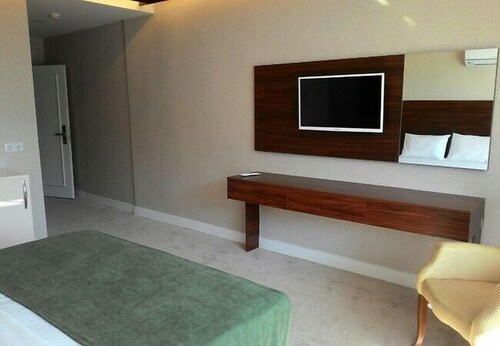 Bilgehan Hotel In Antalya Hotel Rates Reviews On Orbitz