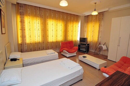 Prestij Apart Hotel In Antalya Hotel Rates Reviews On Orbitz