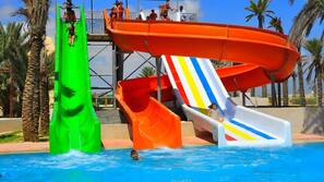 Toboggan aquatique