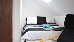 Smj Groups London 2019 Hotel Prices Expediacouk - 