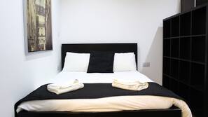 Blackout curtains, iron/ironing board, free WiFi
