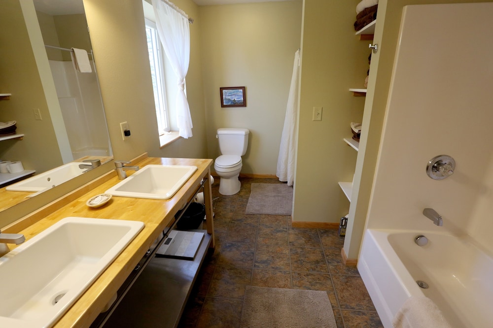 Five Lakes Resort in Frazee Best Rates & Deals on Orbitz