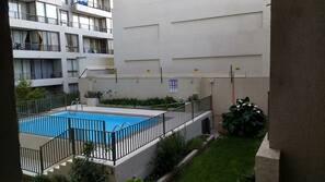 Piscina externa sazonal