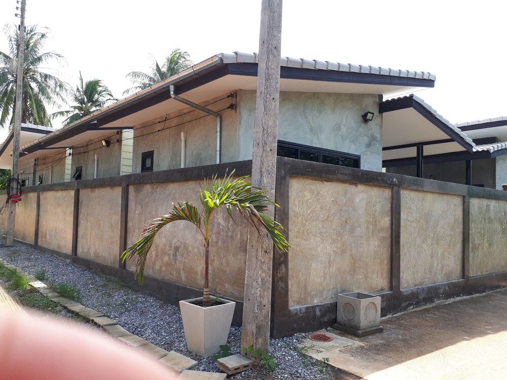 海滩别墅平房酒店