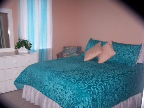 Great Place to stay Sandcastle Condominium 9E near Dauphin Island 