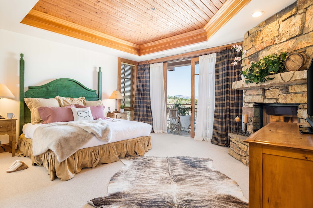 Outpost Crystal Springs 305 AC & Next To Tram! Teton Village Vrbo