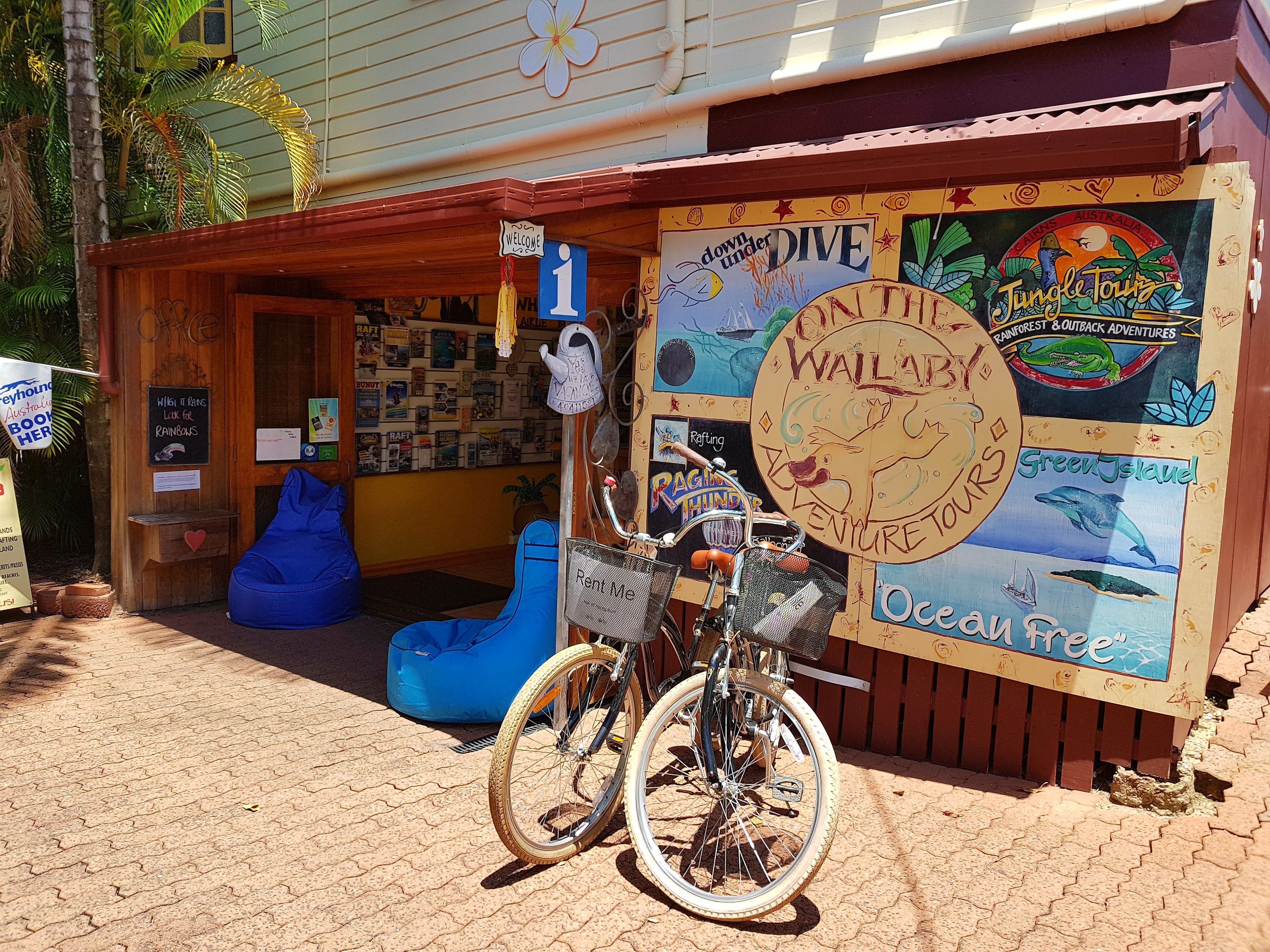 Tropic Days Backpackers