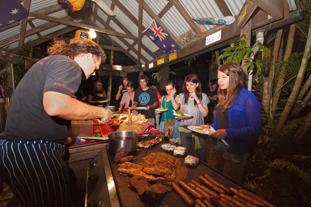 Tropic Days Backpackers