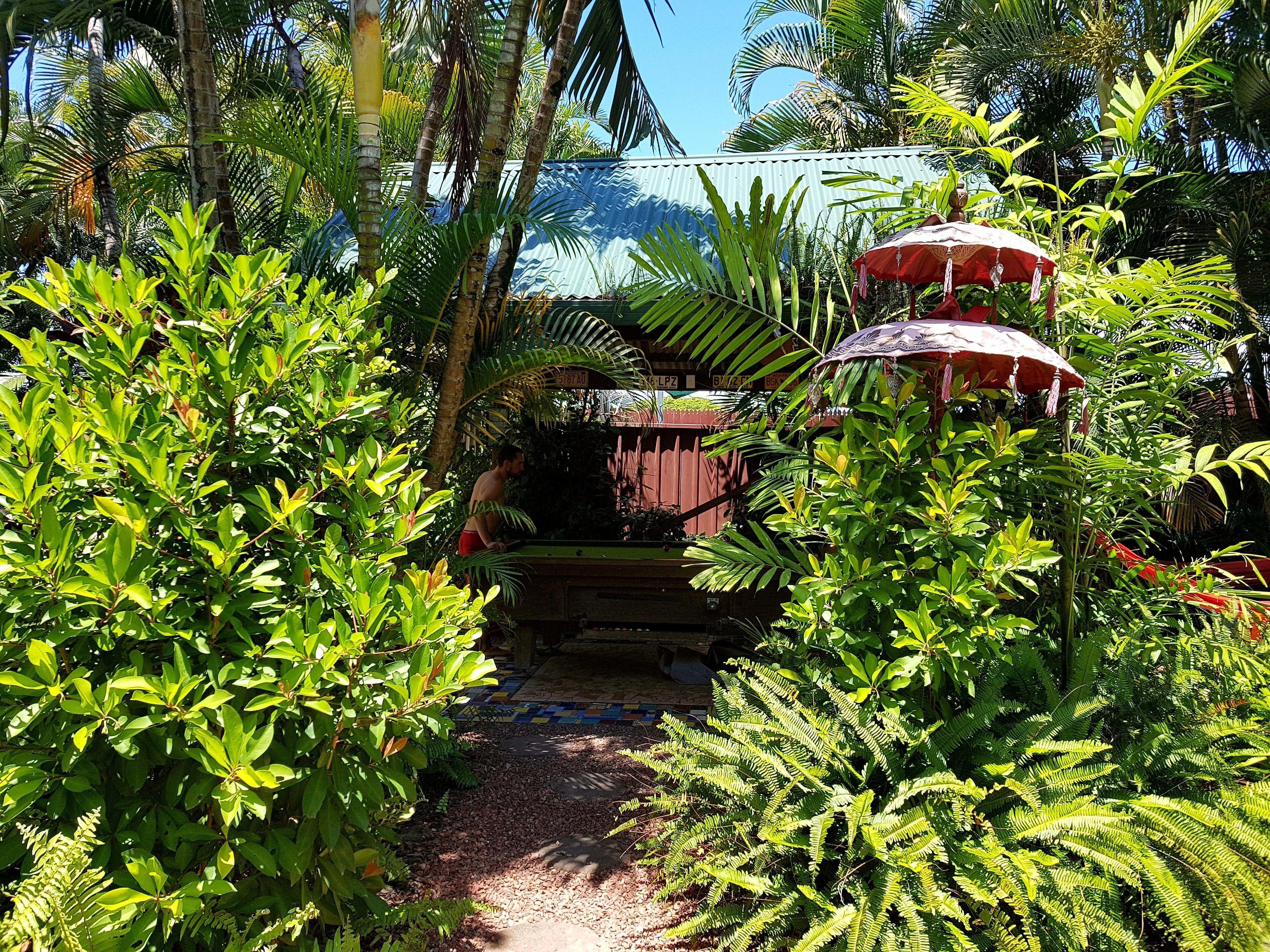 Tropic Days Backpackers