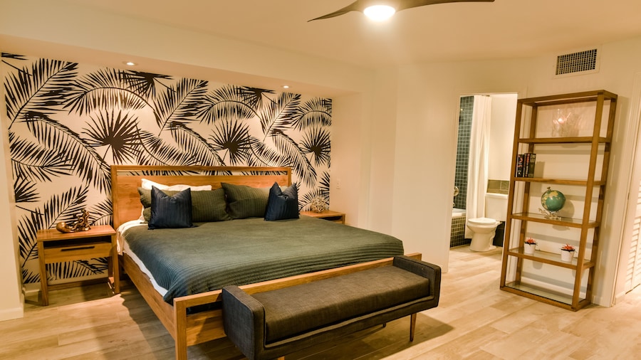 Beachfront Villas at Crystal Cove