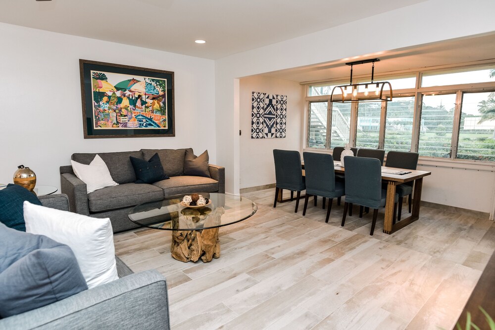 Beachfront Villas at Crystal Cove, St. Thomas Room Prices & Reviews