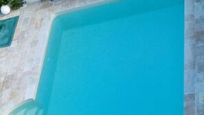 Piscina all'aperto