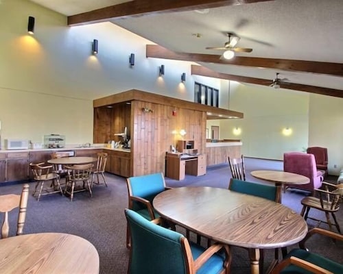 Hotels near harrington beach state park wi Outlet