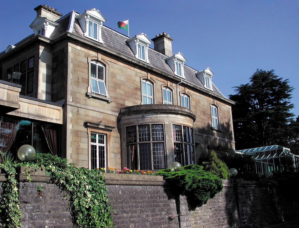 the manor house at celtic manor (newport, gbr)