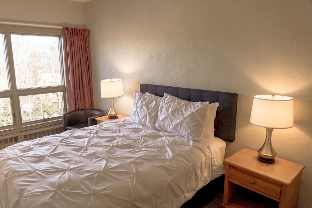 Sugarloaf Inn in Kingfield Best Rates & Deals on Orbitz