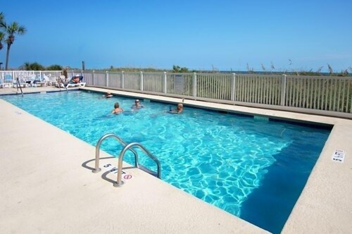 Crescent Sands Of Crescent Beach A1 In Myrtle Beach Hotel Rates Reviews On Orbitz