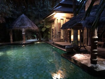 Payanan Luxury Pool Villa Resort Reviews Photos Rates - 