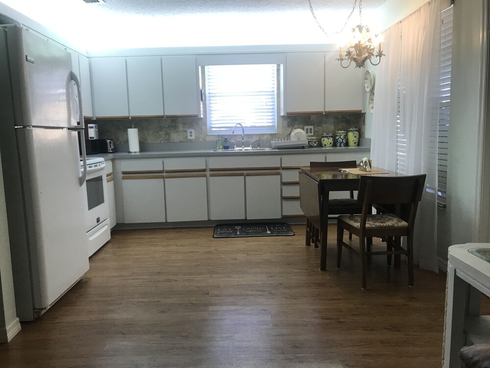 Cottage by the water with marina