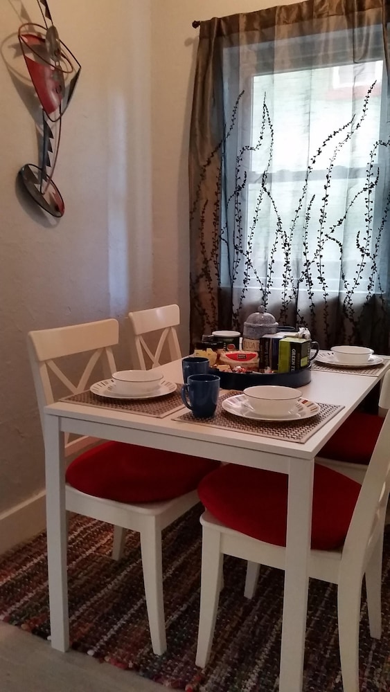 Cozy 2 bedrooms,  1 bath in the heart of Little Havana