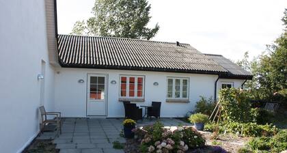 Holmehuset Bed & Breakfast - Gårdhotel