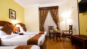 In-room safe, free WiFi