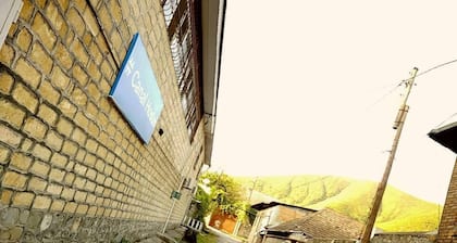 Canal Hostel