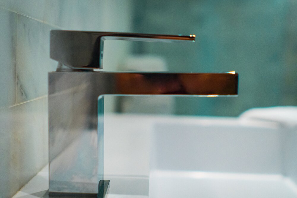 Brickell Bay Boardwalk - Waterfront Luxury Condo