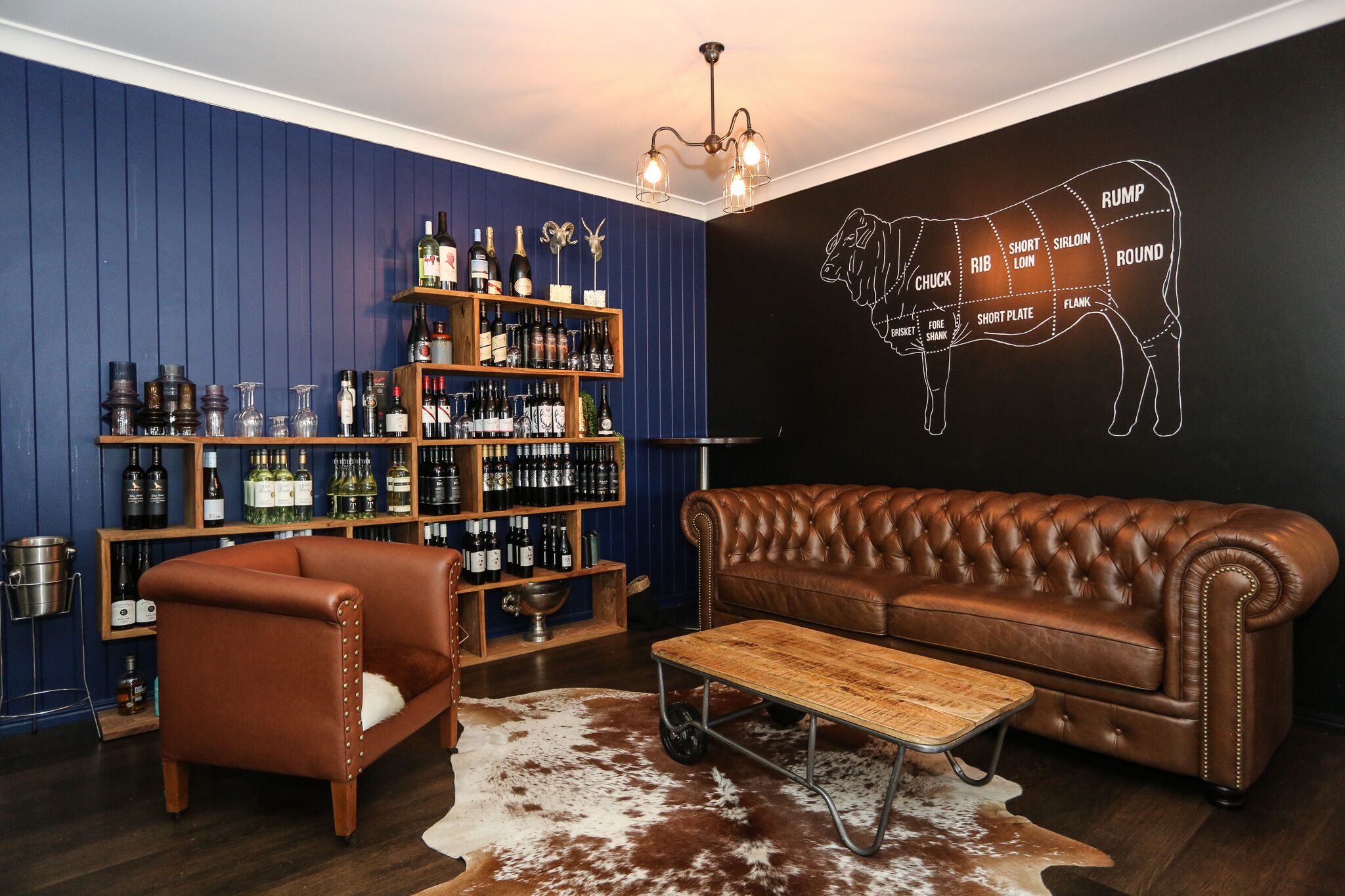 Clermont Country Motor Inn