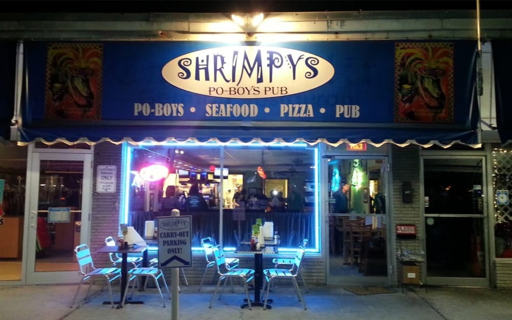 Riley's Retreat, 1 Bedroom Waterfront with Private Boat Dock and Beach Access