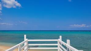 ใกล้ชายหาด, ทรายสีขาว