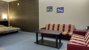 Individually decorated, iron/ironing board, free WiFi