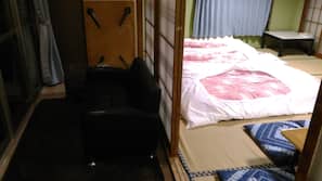 Blackout drapes, free WiFi, linens