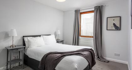 Prestwick Central - Donnini Apartment