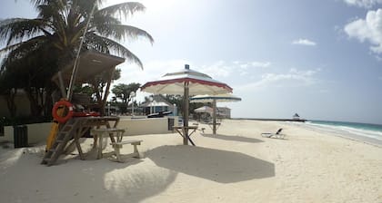 Azure Cove, Silver Sands. Jamaica Villas 5BR