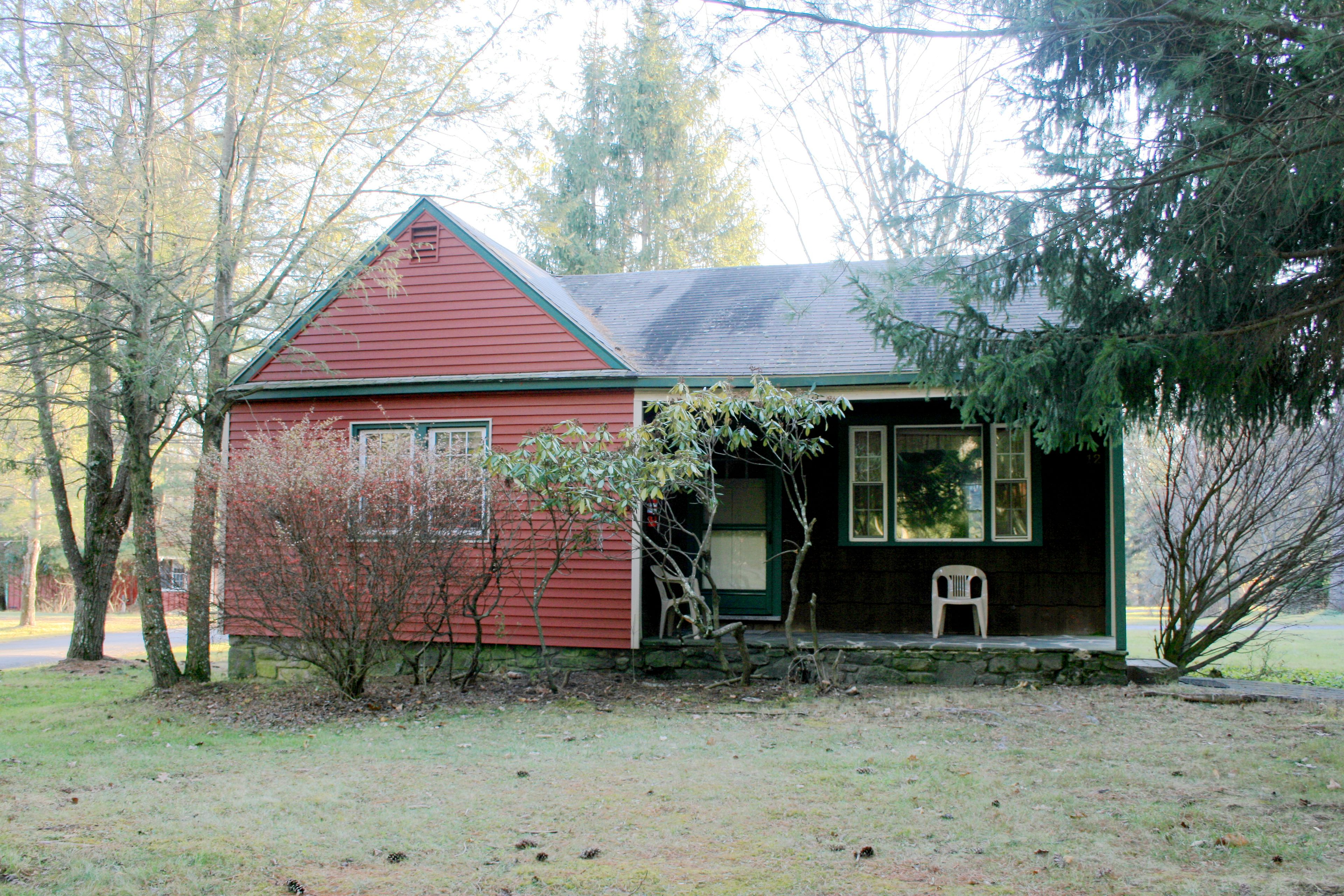 Chestnut Grove Village In Cresco Pa Expedia