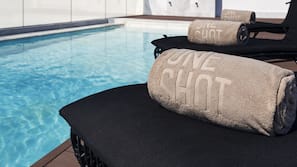 Piscine extérieure (ouverte en saison)