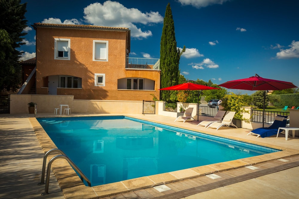 Hôtel Saint Geniès In Uzes Hotel Rates Reviews On Orbitz