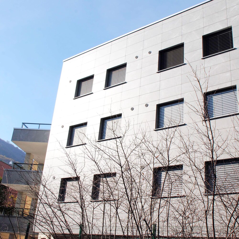 Photo - La Perla by Sedar