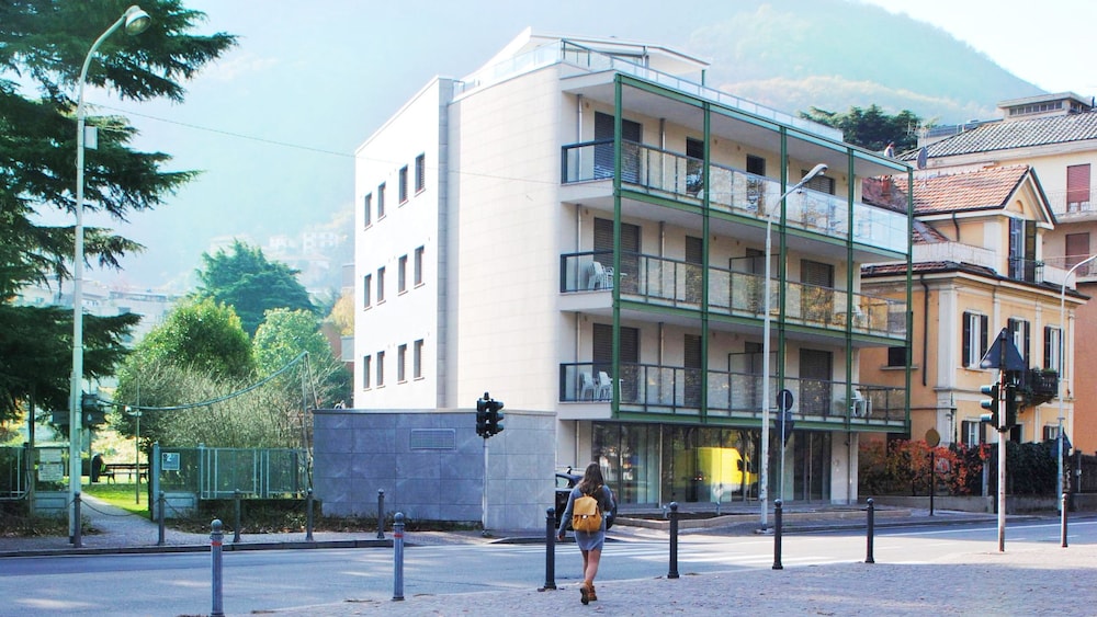 Photo - La Perla by Sedar