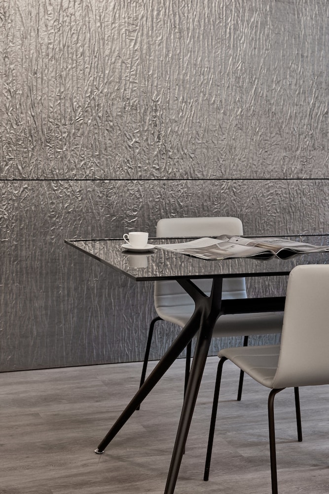 Photo - La Perla by Sedar