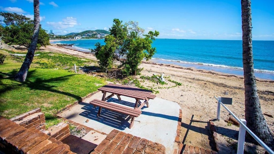 Seaspray Waterfront Holiday Units