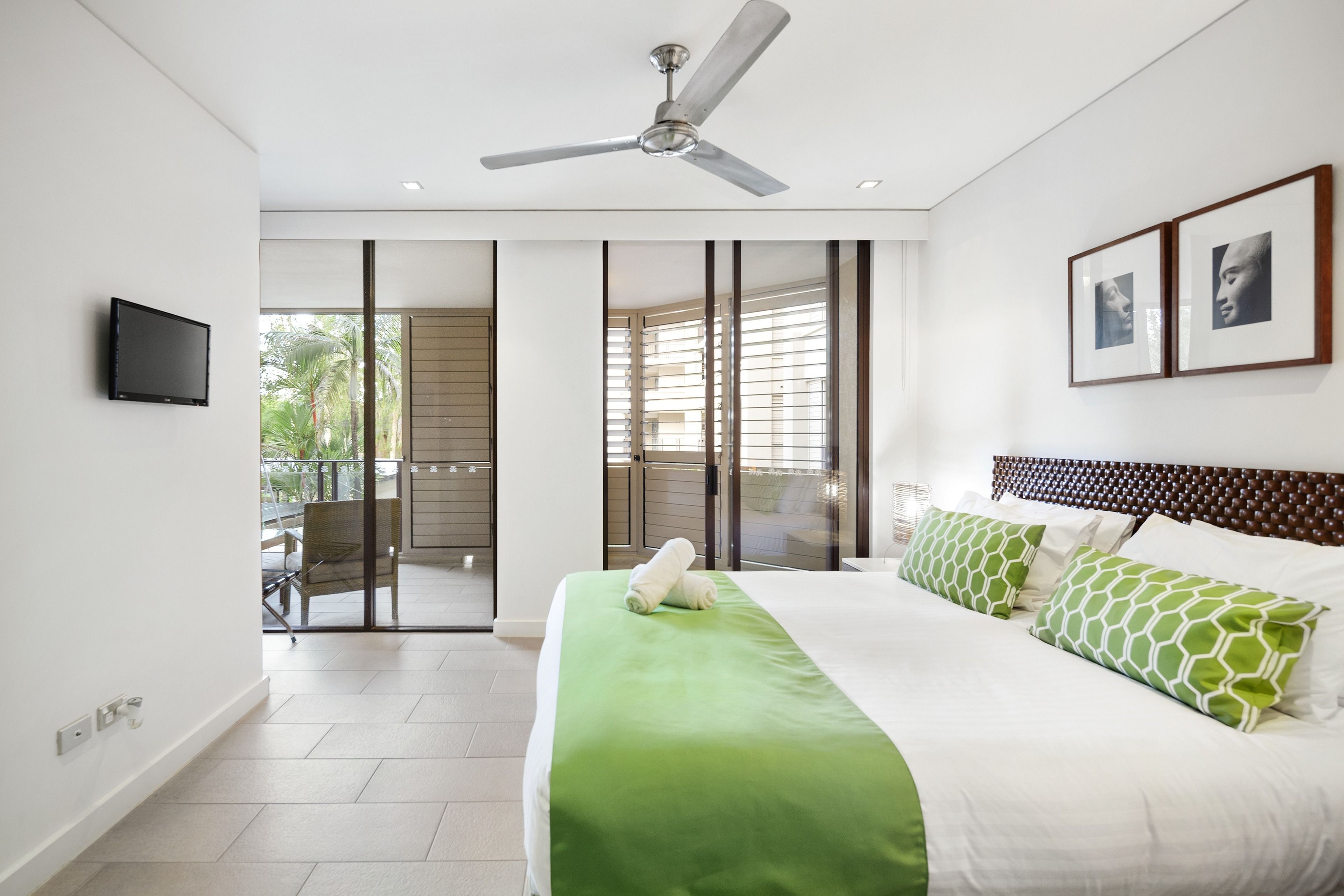 Temple 221 2BR Resort Spa Apartment