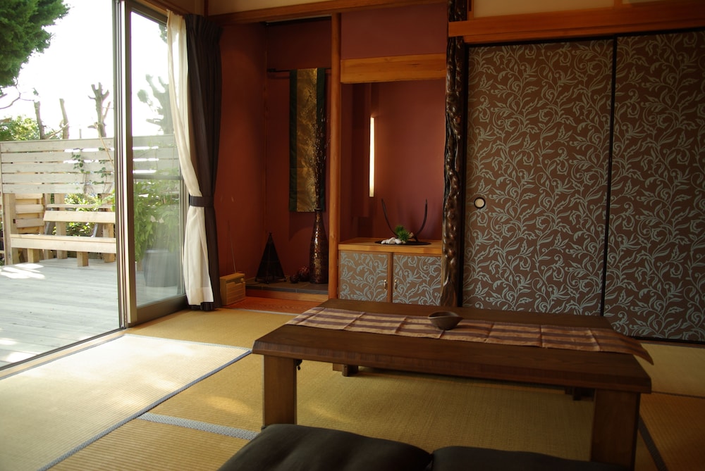 Den House In Oshima Hotel Rates Reviews On Orbitz - 