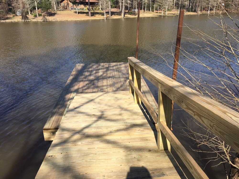 Jeff's Cottage*3 bedroom*2 bath*Toledo Bend*Louisiana Side*1215 area