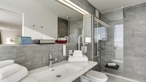 In-room safe, desk, blackout drapes, soundproofing