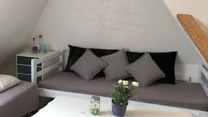 Premium bedding, minibar, individually decorated, individually furnished