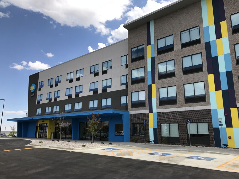 Tru by Hilton Cedar Rapids Westdale in Cedar Rapids | Best Rates