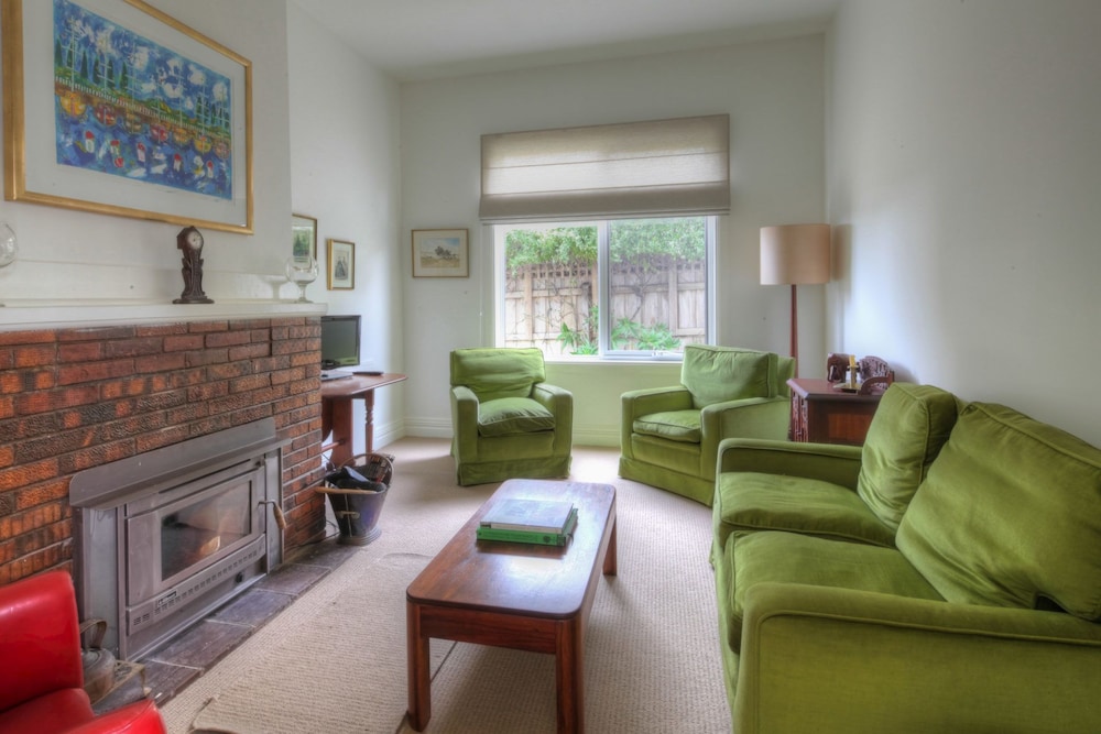 Wishart Cottage