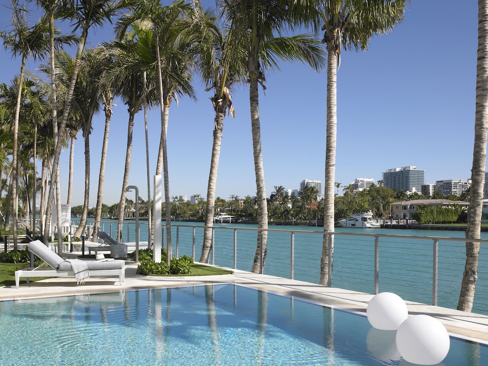 Grand Beach Hotel Bay Harbor